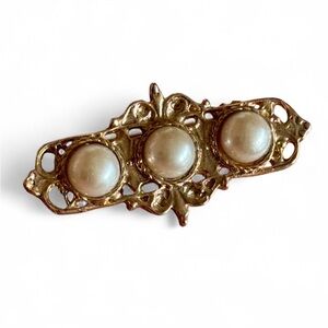 Vintage Victorian Style Gold Tone Filigree Brooch with Pearls